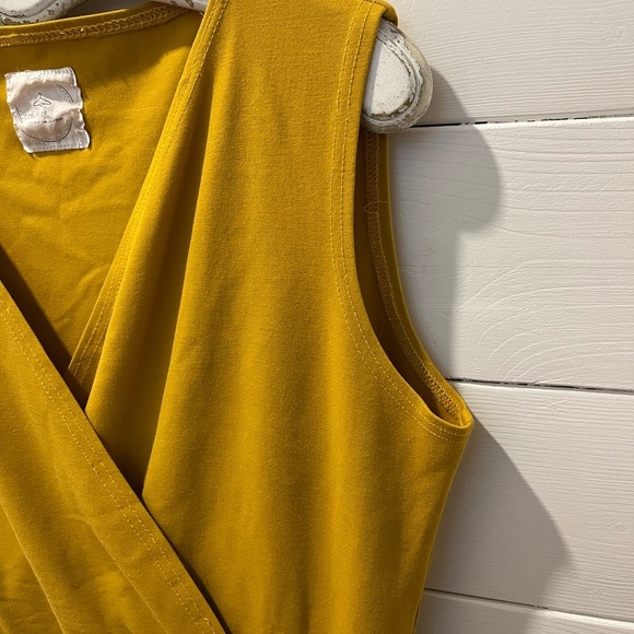 Sleeveless Mustard Romper – Cœur de Loup size XL - Picture 9 of 10